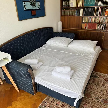 Sweet House Retro Apartamento Belgrado